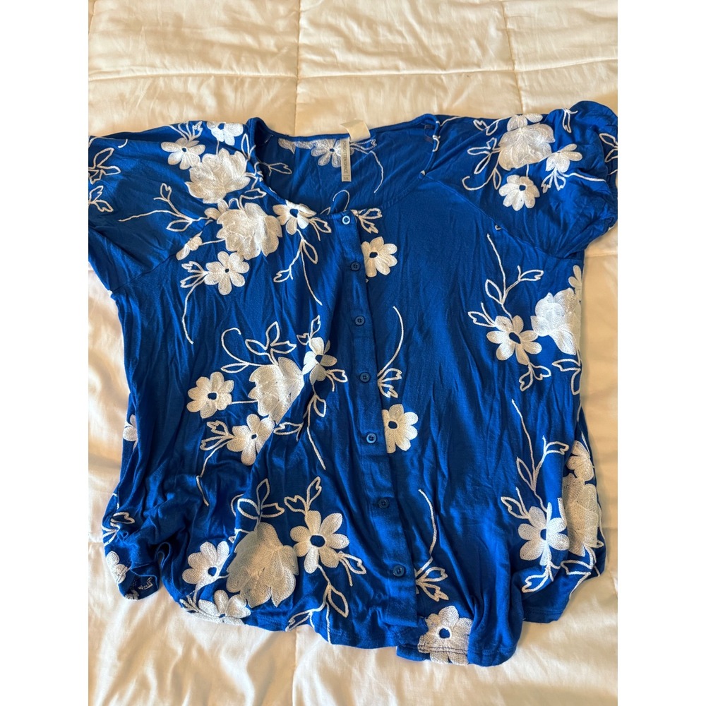 Forgotten Grace Blue Floral Embroidered Button Front Blouse 3X SB745KX